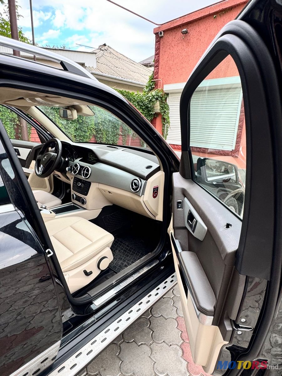 2014' Mercedes-Benz GLK-Class photo #3