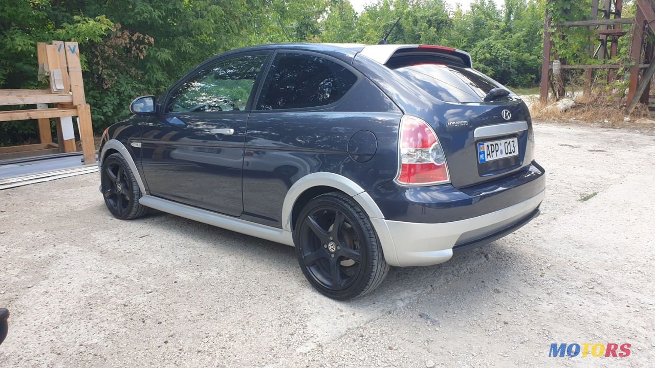 2007' Hyundai Accent photo #3