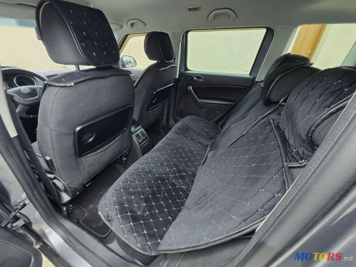 2011' Skoda Yeti photo #5