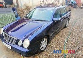 2001' Mercedes-Benz E photo #1