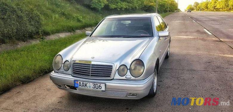 1996' Mercedes-Benz E photo #1