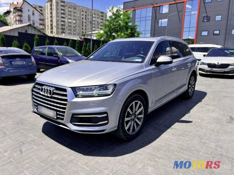 2019' Audi Q7 photo #1