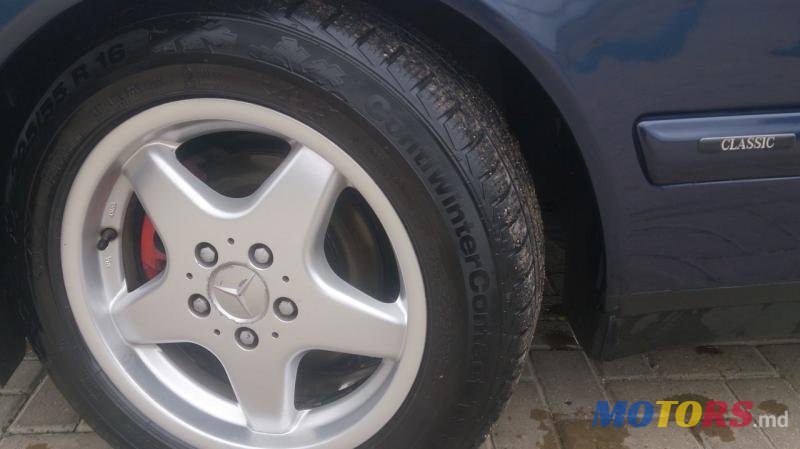 1996' Mercedes-Benz E-Class photo #2