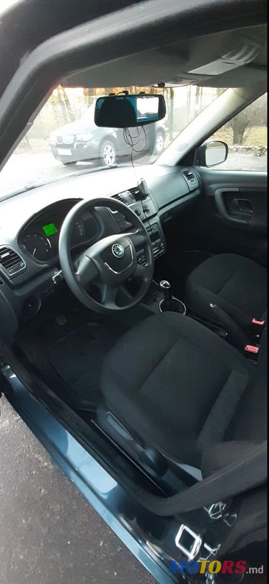 2012' Skoda Fabia photo #6