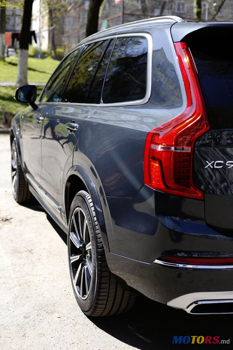 2019' Volvo XC90 photo #1