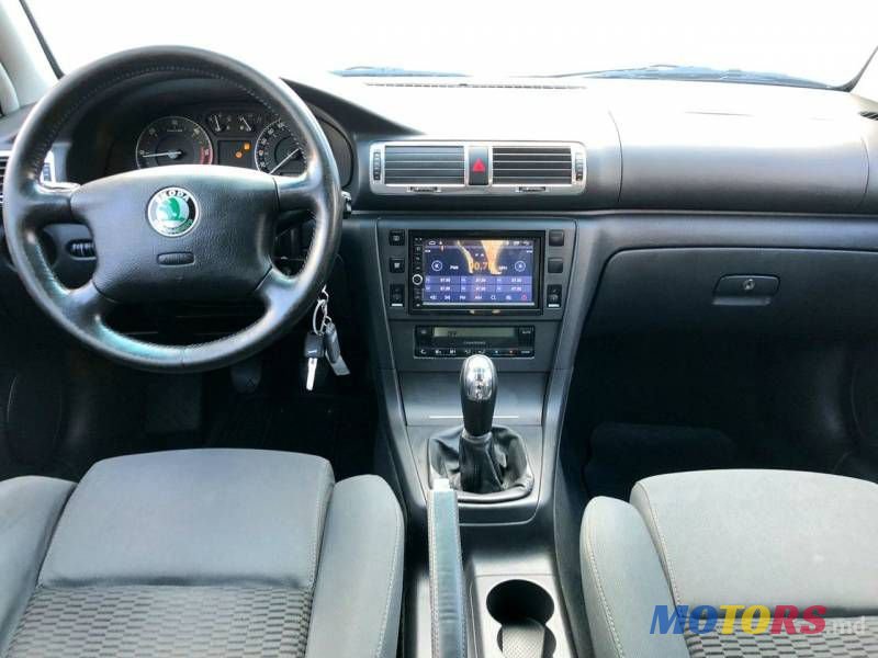 2007' Skoda Superb photo #5