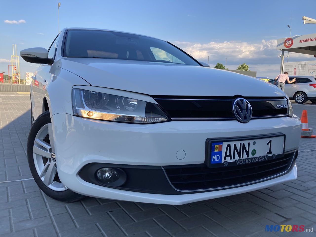 2013' Volkswagen Jetta photo #4