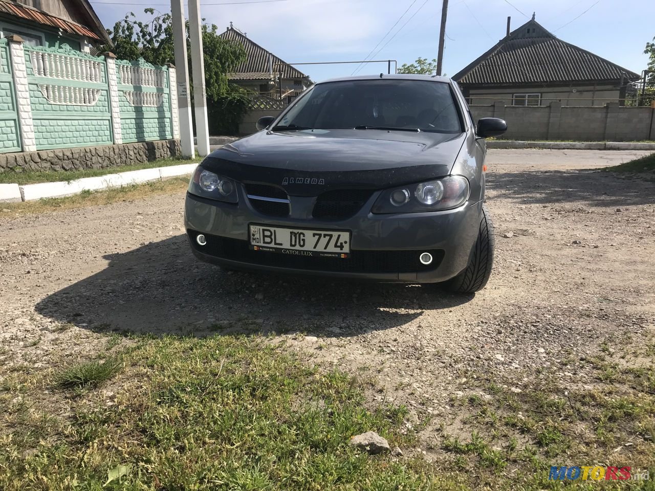 2003' Nissan Almera photo #5