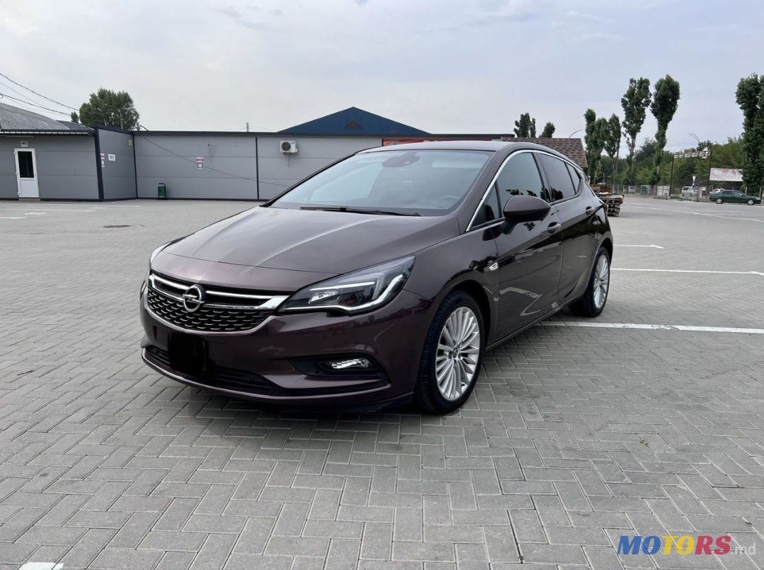 2016' Opel Astra photo #4