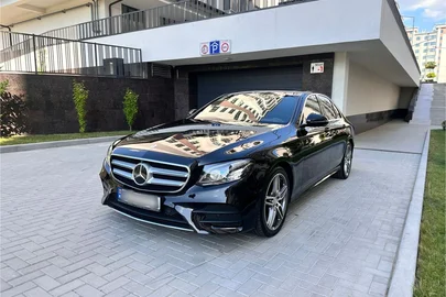 2016' Mercedes-Benz E-Class