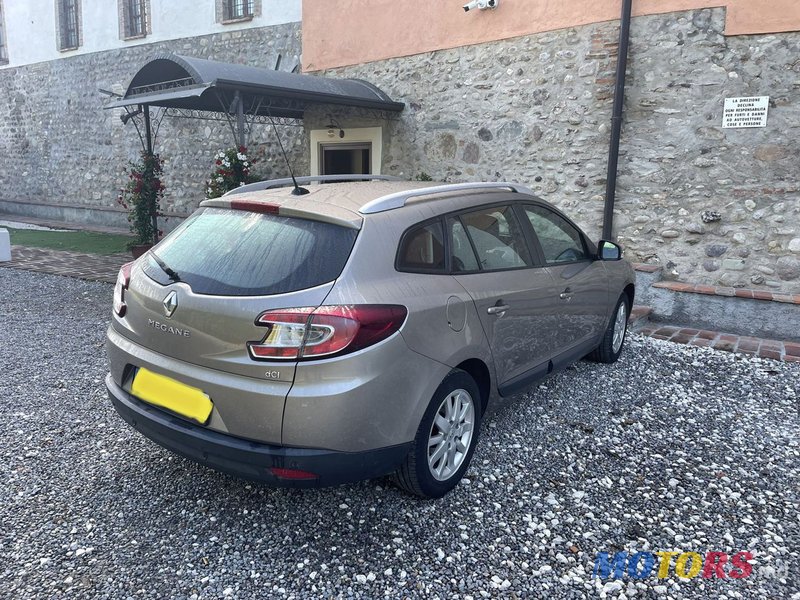 2013' Renault Megane photo #1