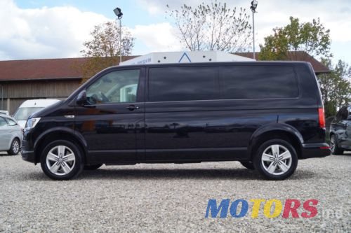 2015' Volkswagen Multivan photo #3