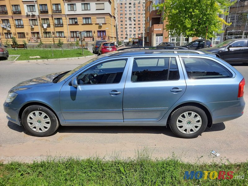 2011' Skoda Octavia photo #4