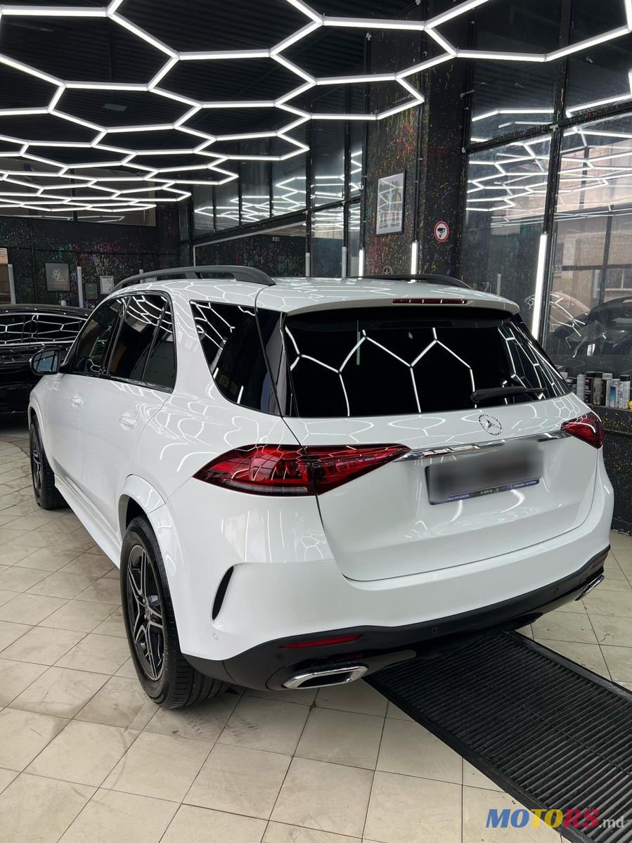 2020' Mercedes-Benz GLE photo #6
