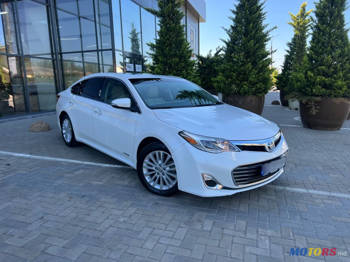 2013' Toyota Avalon photo #1