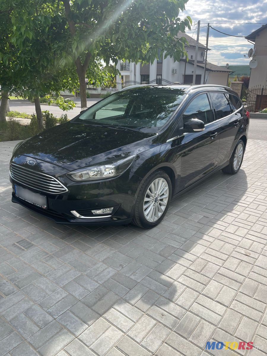 2016' Ford Focus photo #2