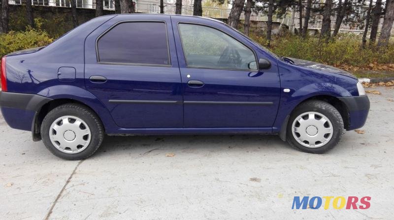 2007' Dacia Logan photo #2