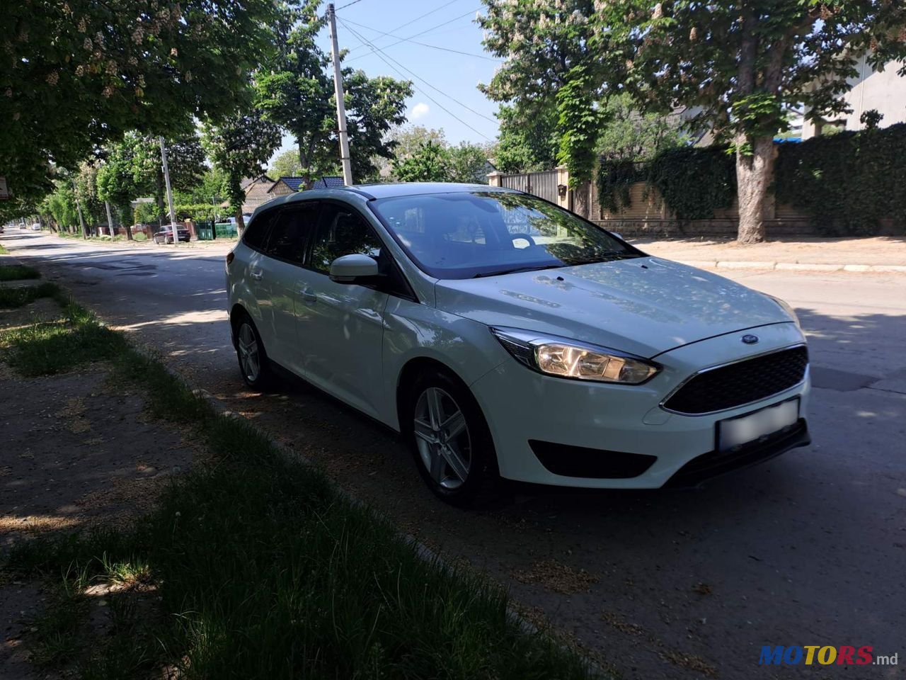 2016' Ford Focus photo #5