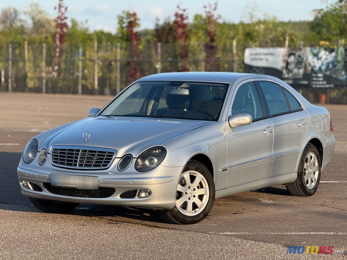 2005' Mercedes-Benz E-Class photo #1