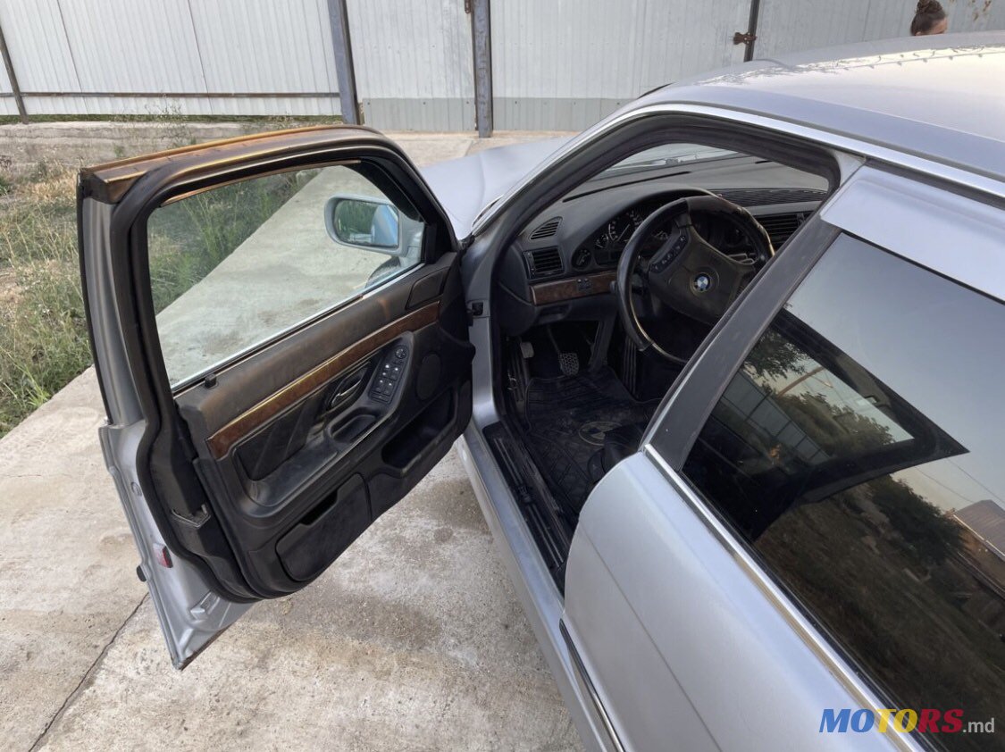 1996' BMW 725 photo #2