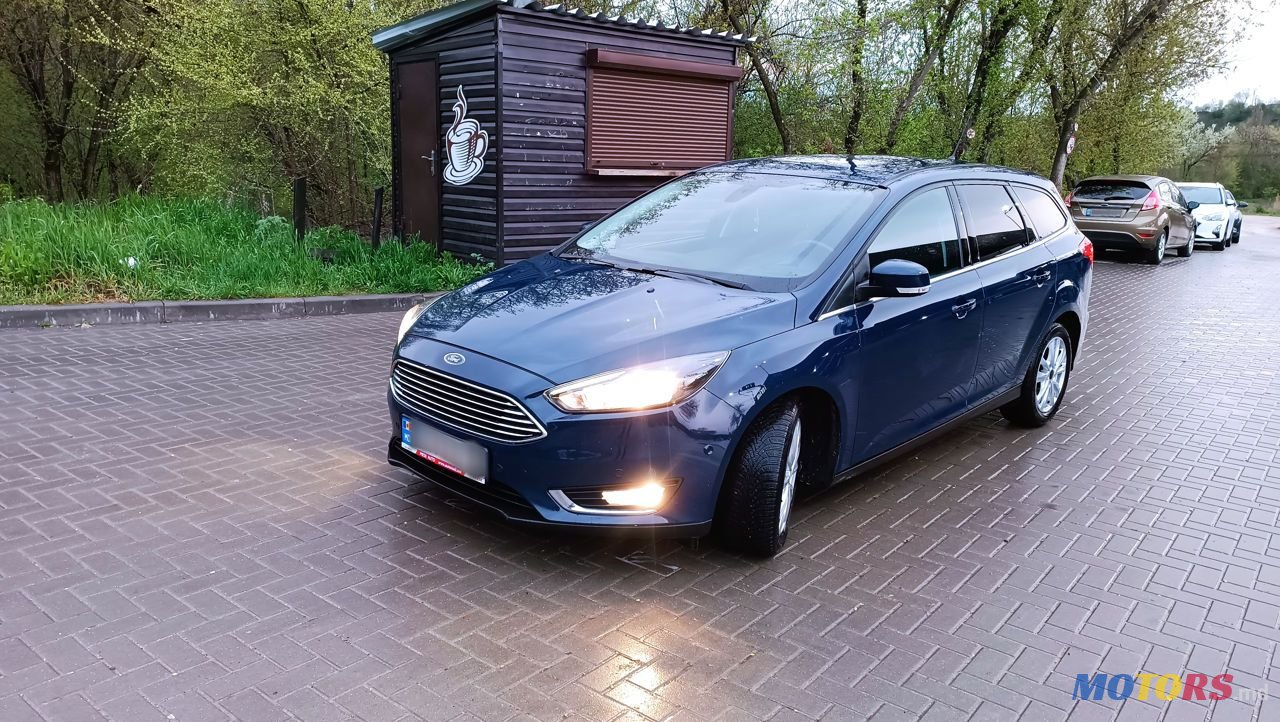 2015' Ford Focus photo #2