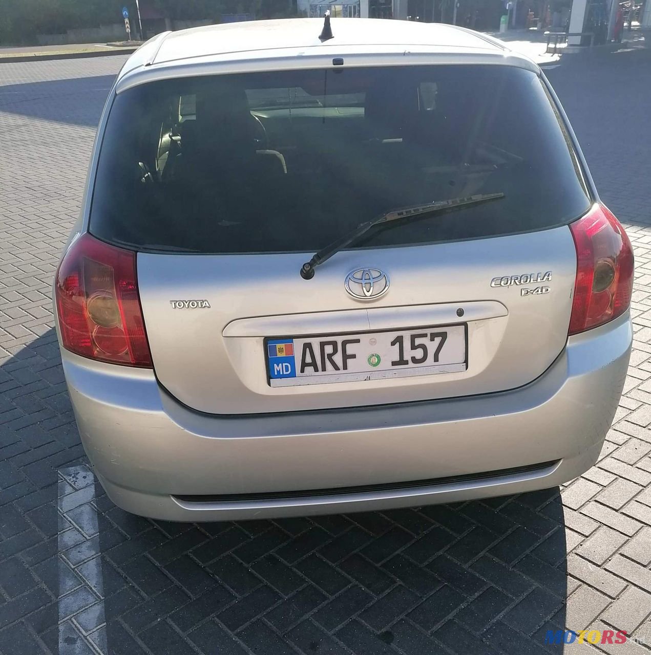 2004' Toyota Corolla photo #1