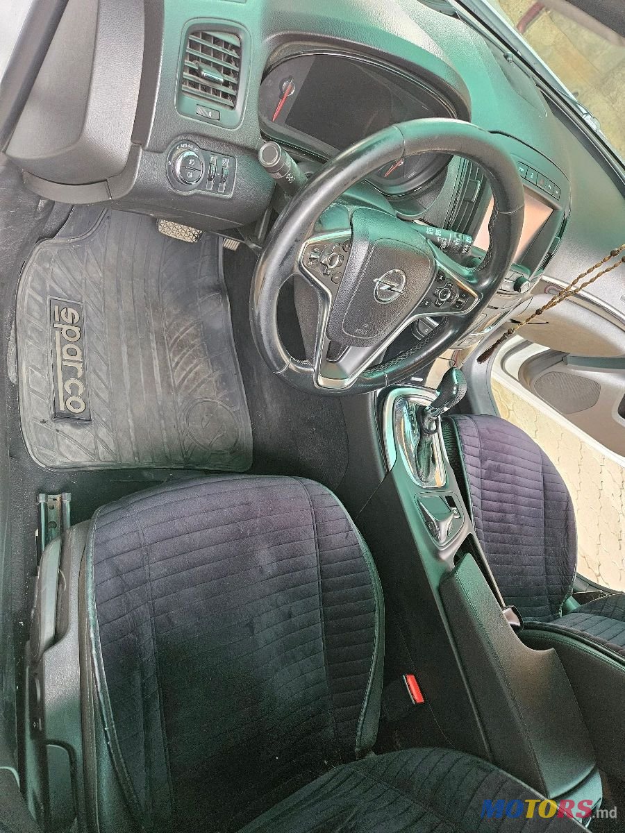 2015' Opel Insignia photo #5