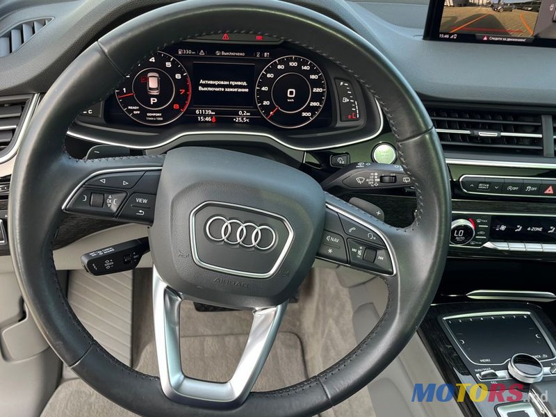 2018' Audi Q7 photo #2