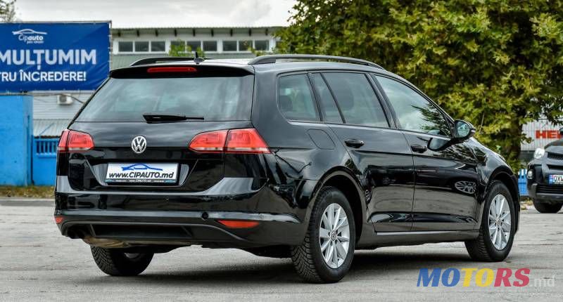 2014' Volkswagen Golf photo #5