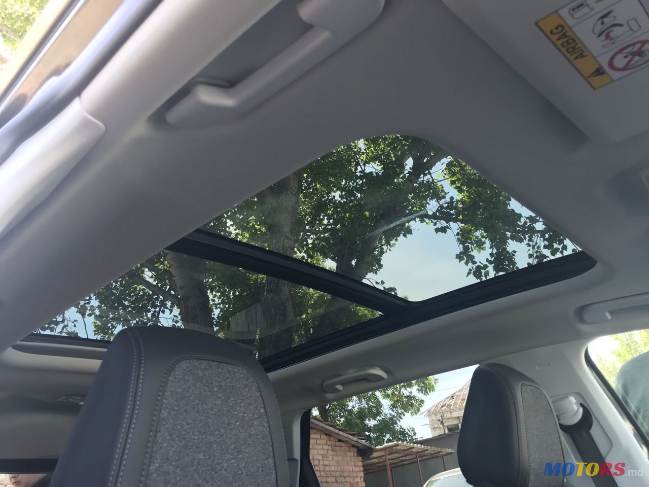 2019' Peugeot 5008 photo #4