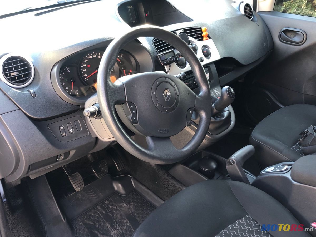 2012' Renault Kangoo photo #5