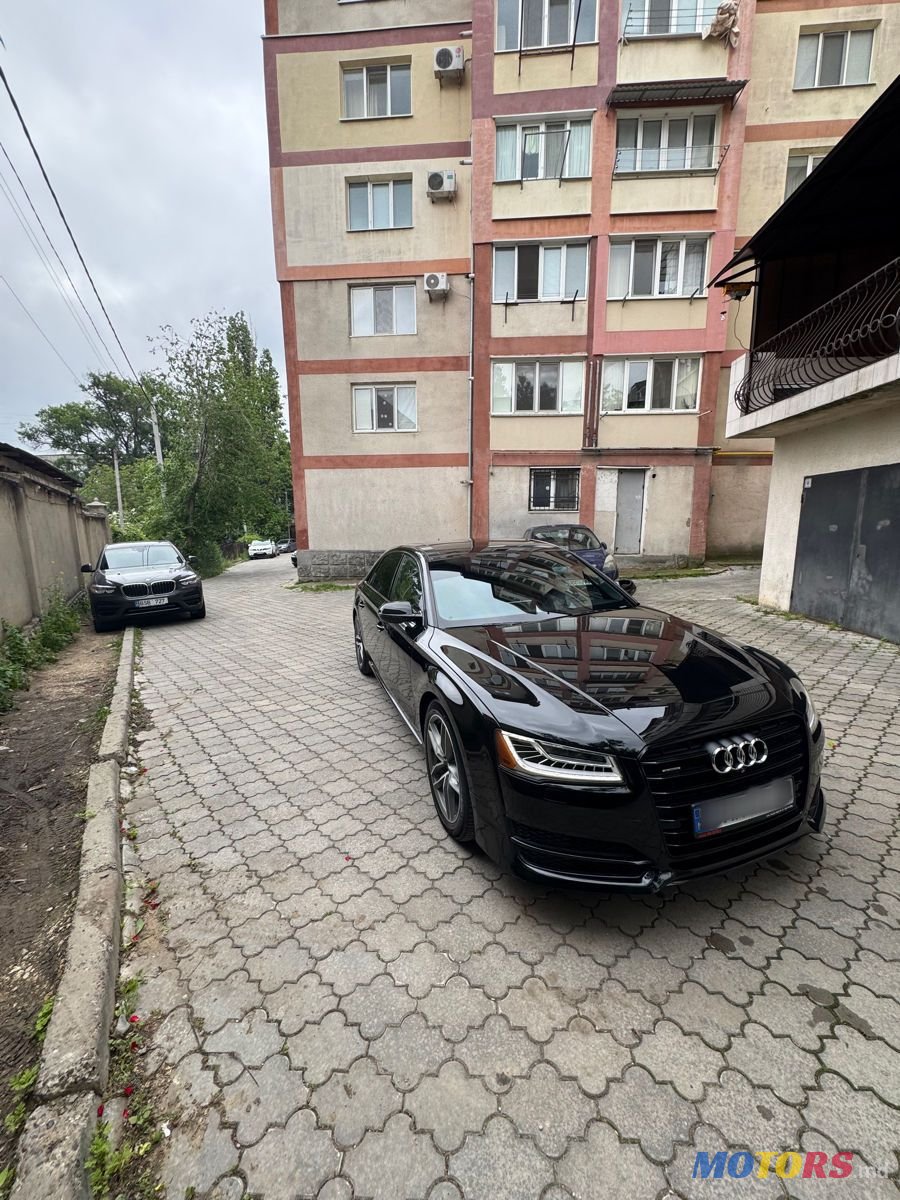 2017' Audi A8 photo #3