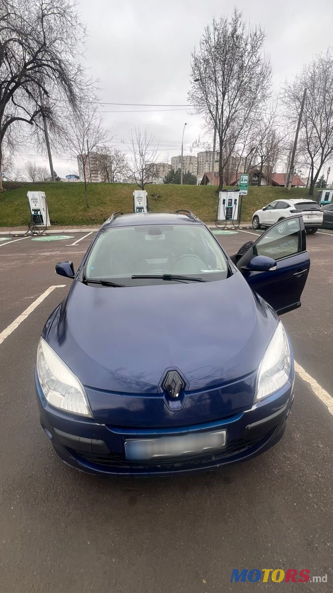 2010' Renault Megane photo #1