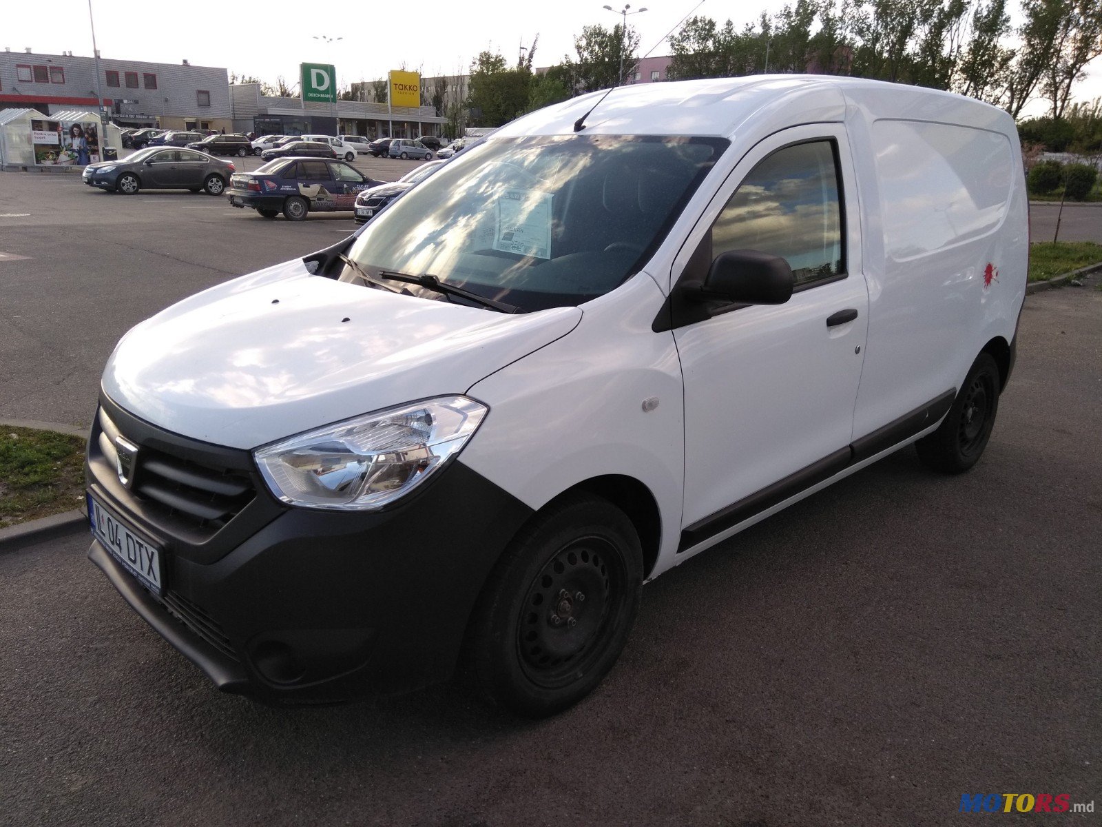 2013' Renault photo #4