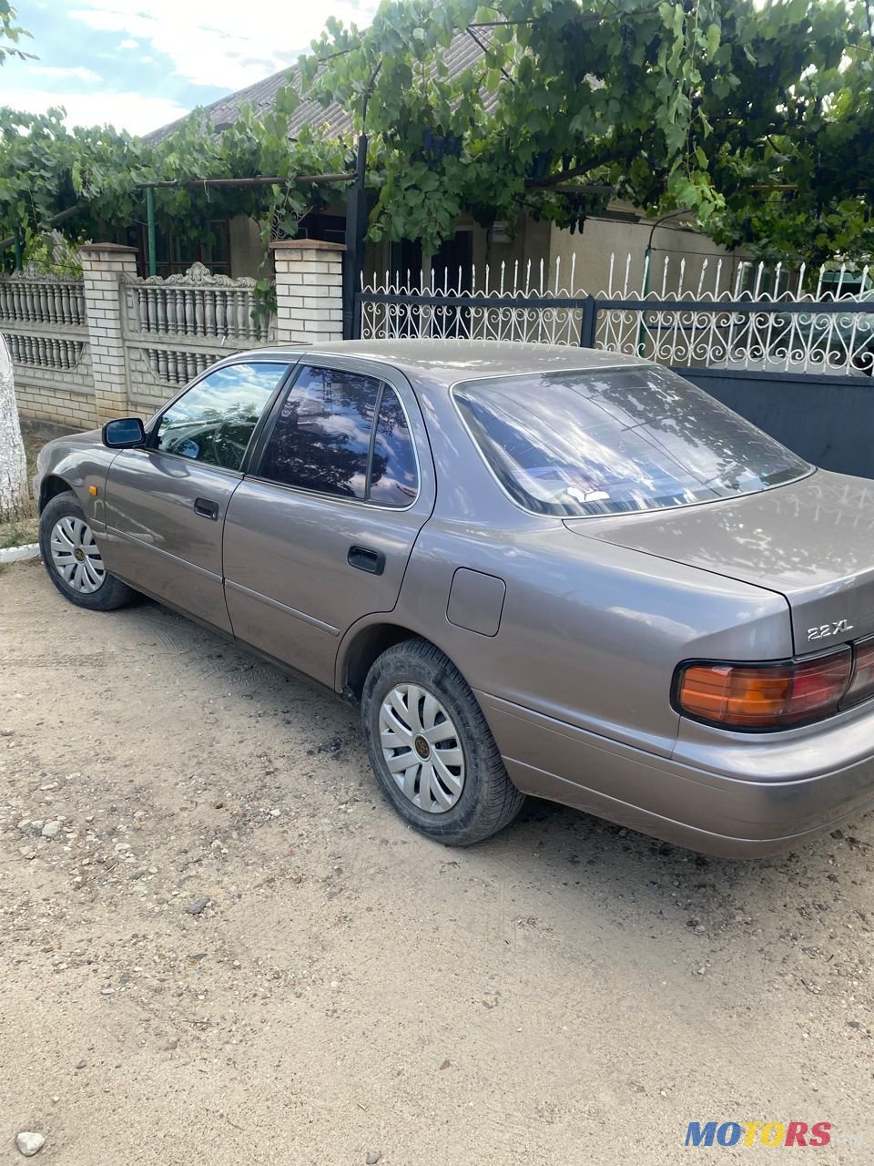 1991' Toyota Camry photo #3