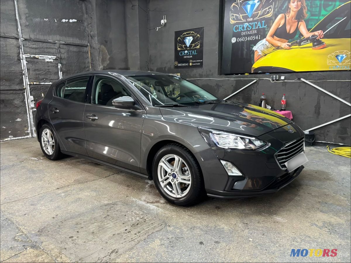 2020' Ford Focus photo #4