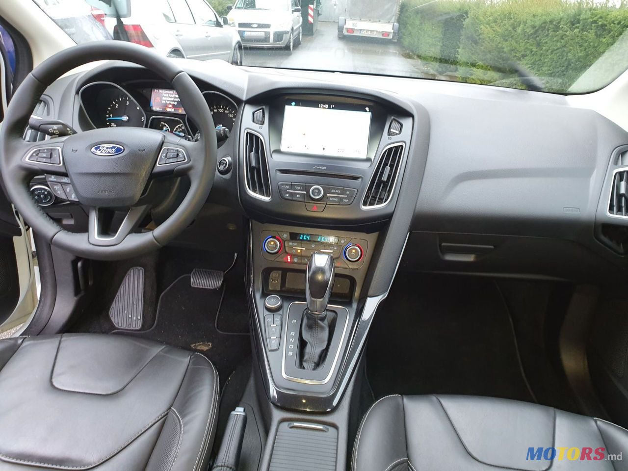 2017' Ford Focus photo #5