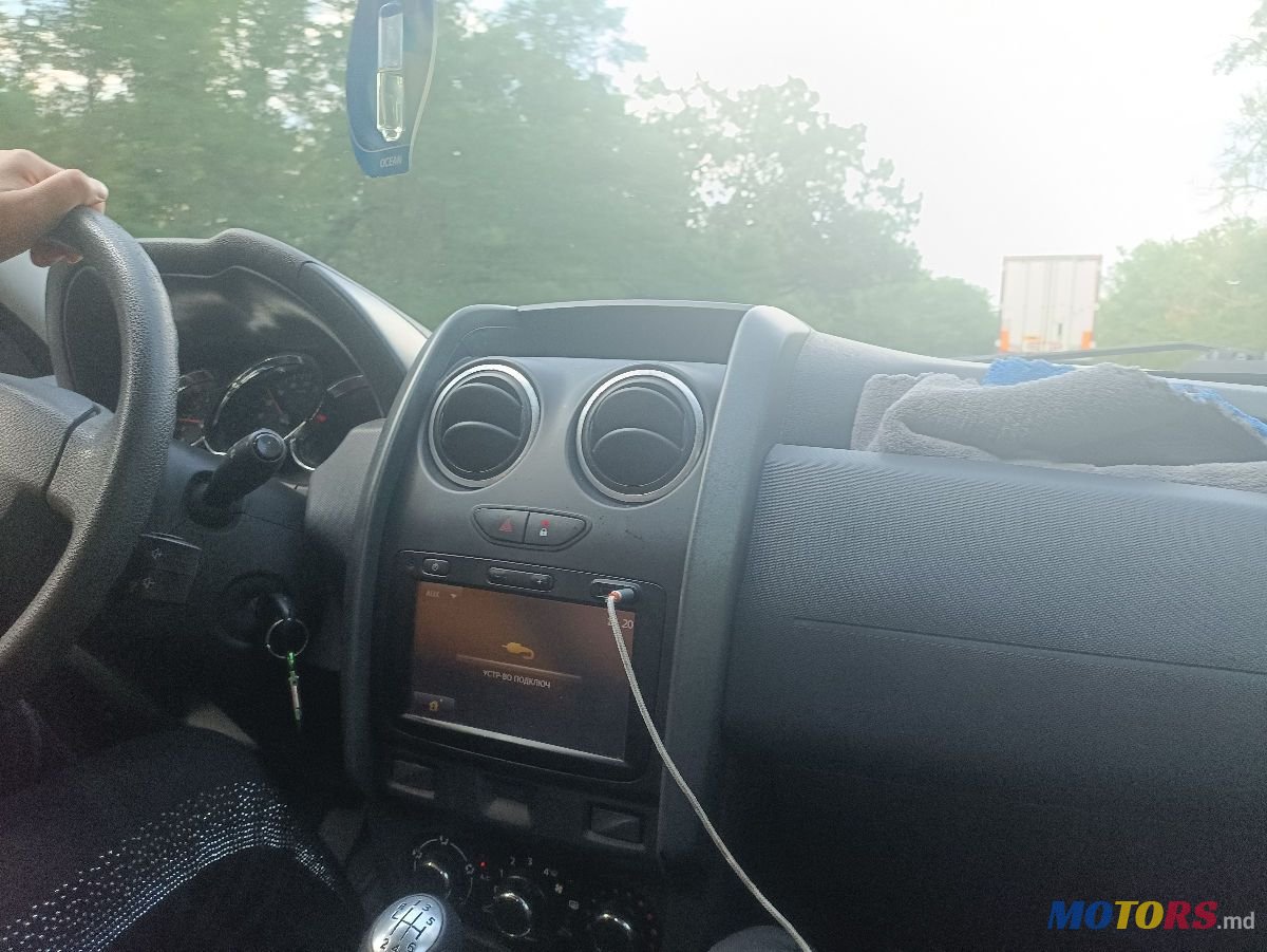 2015' Dacia Duster photo #6