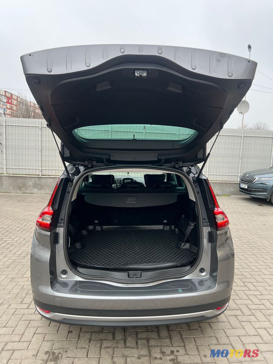 2017' Renault Grand Scenic photo #5