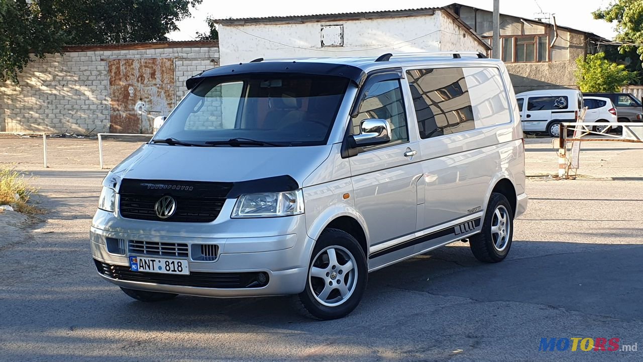 2005' Volkswagen Transporter photo #1