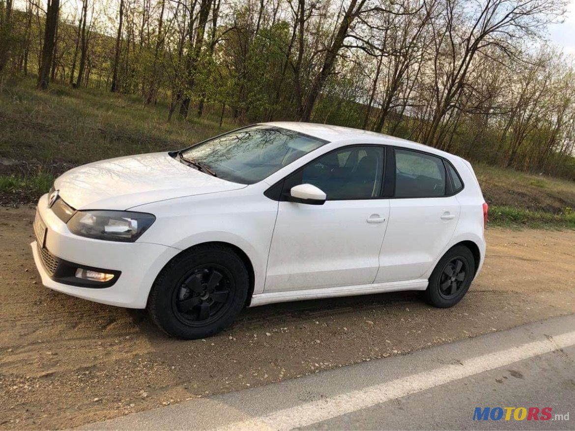 2012' Volkswagen Polo photo #1