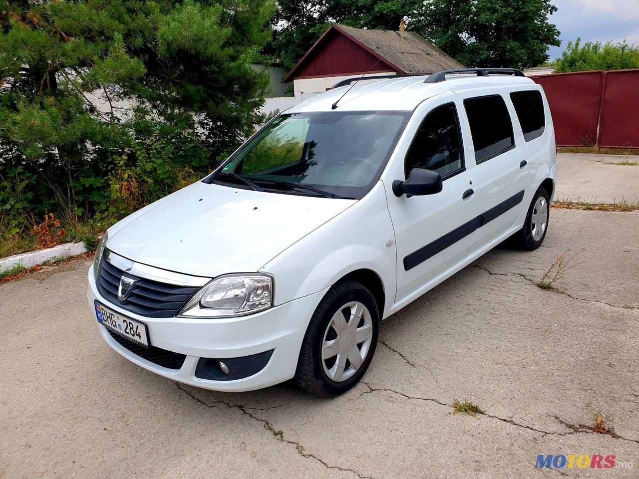 2012' Dacia Logan Mcv photo #3