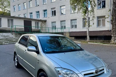 2005' Toyota Corolla