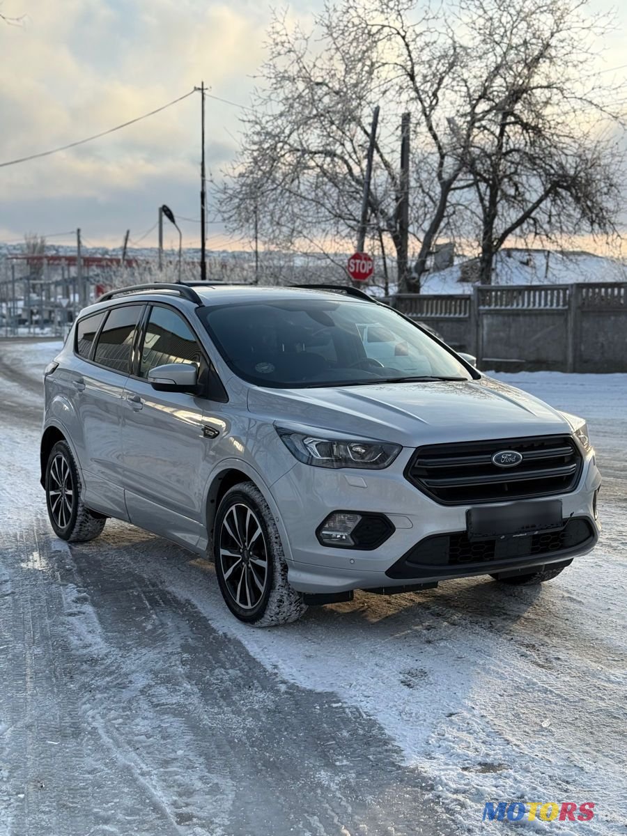 2017' Ford Kuga photo #2