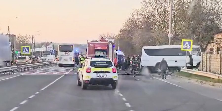 Опубликовано видео момента страшного ДТП в Магдачештах: водителя грузовика задержали