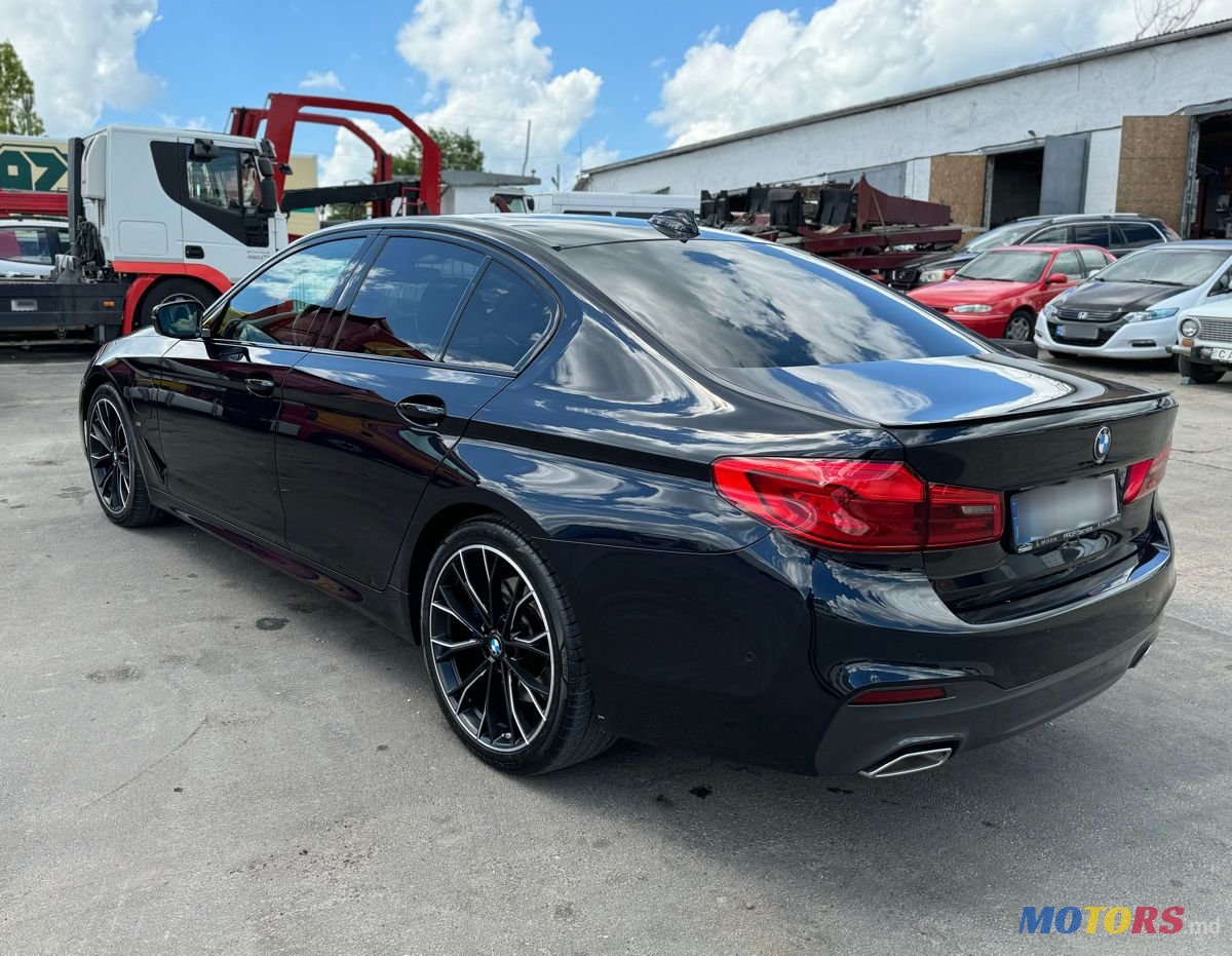 2019' BMW 5 Series photo #3