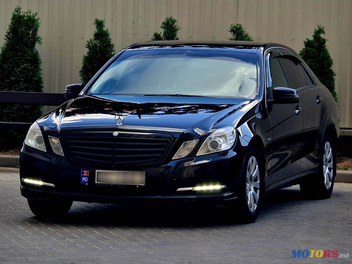 2012' Mercedes-Benz E-Class photo #2