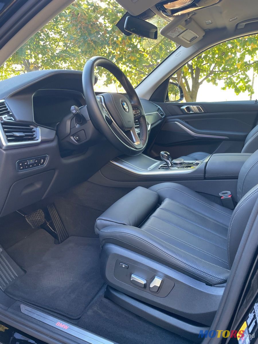 2020' BMW X5 photo #5