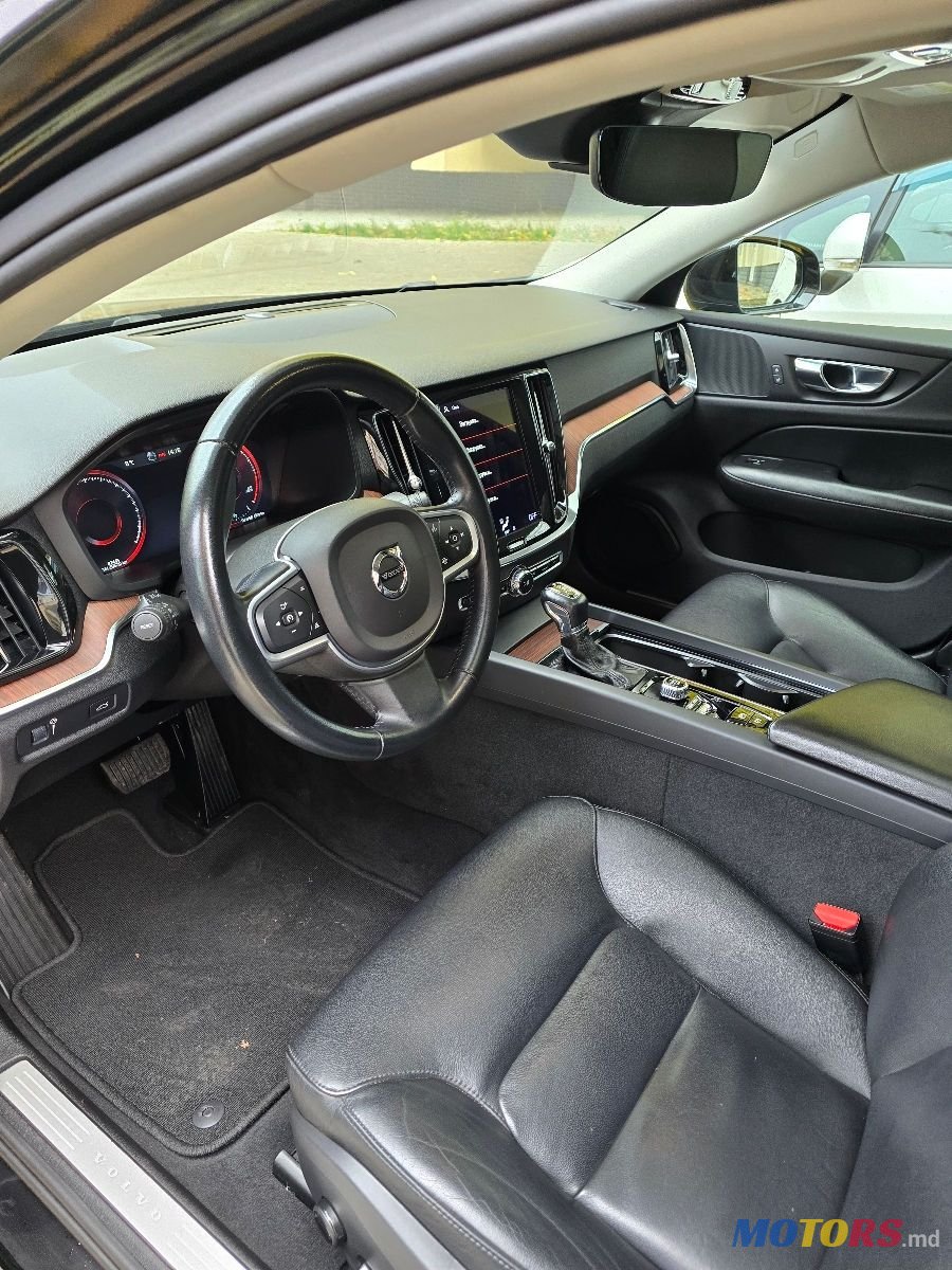 2020' Volvo S60 photo #6