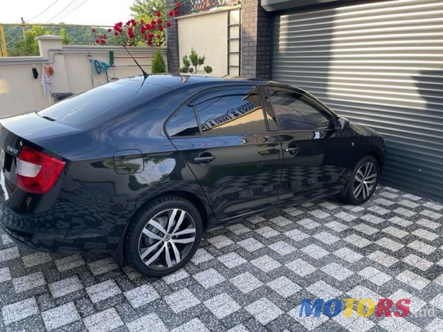 2014' Skoda Rapid photo #2